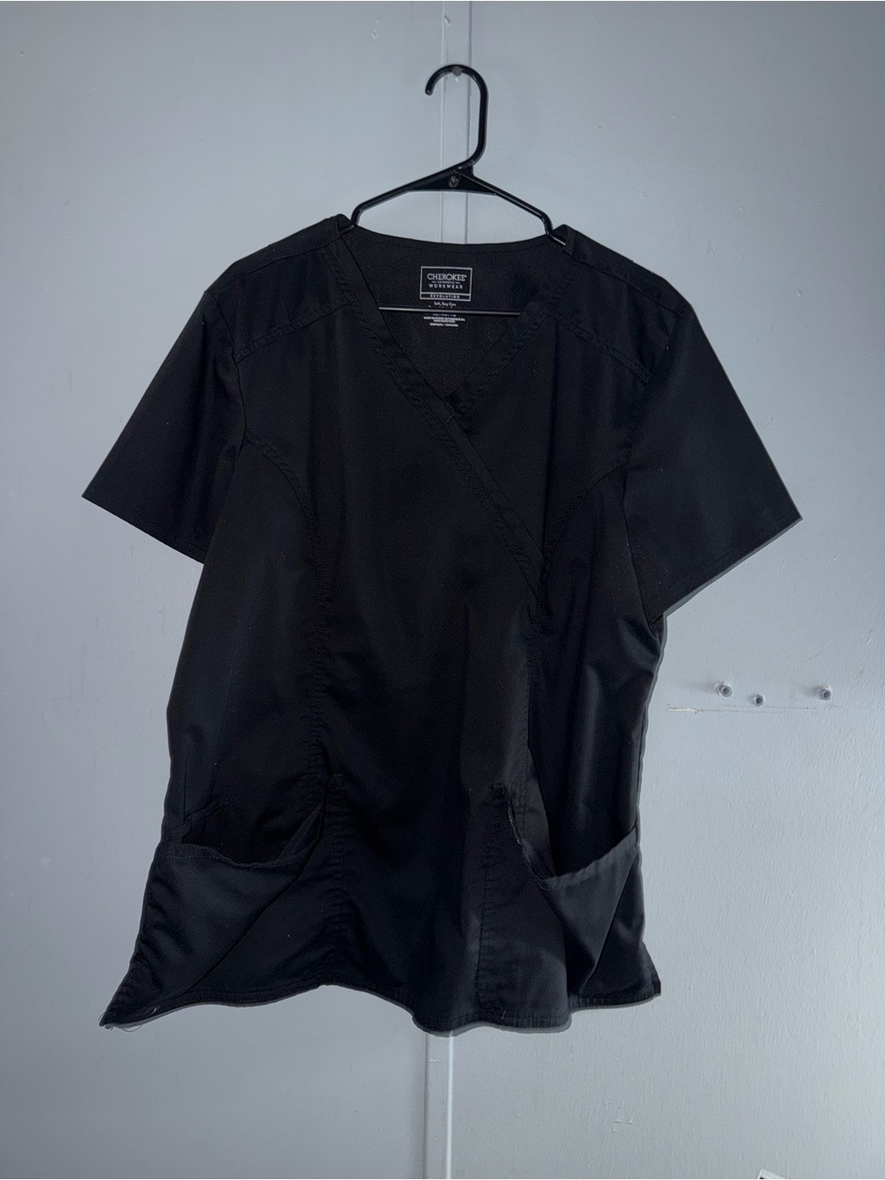 Cherokee women Black V-Neck Scrub Top